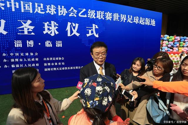 埃及前国脚曝料 利物浦满足了萨拉赫双方已经续约