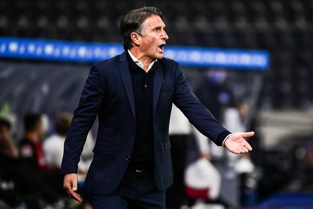 火箭与AJ-格里芬达成买断 后者将暂时告别篮球